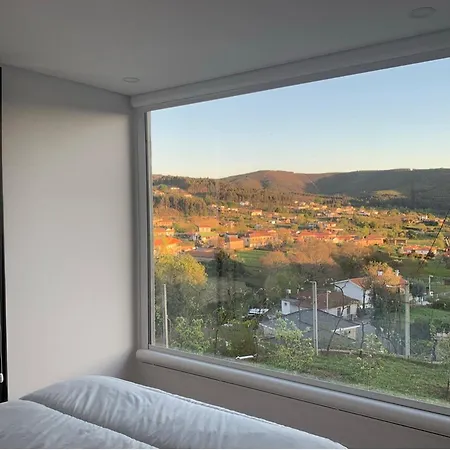 Hébergement de vacances A Casa Do Abilio Em *