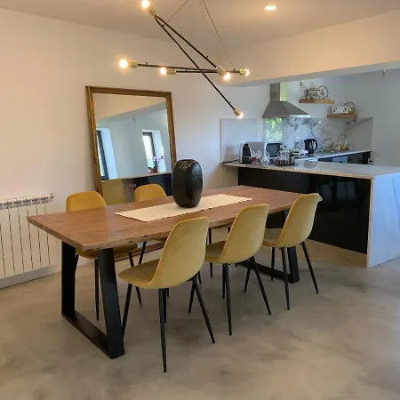 A Casa Do Abilio Em * Alvarenga