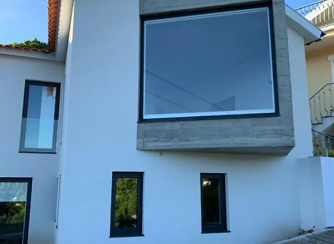 A Casa Do Abílio Em * Alvarenga